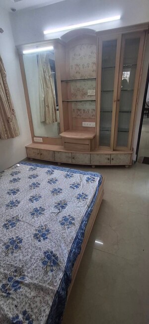 Room in 1 BHK Apartment at Andheri East – for Rent