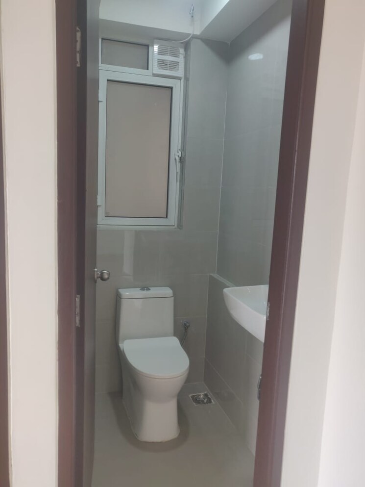 Bathroom, indiabulls-one-indiabulls 1 Bedroom 494 Sq.Ft. Apartment In Pokhran Road No Two Thane 9638492