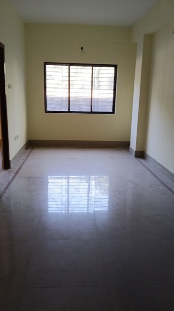 Room in 3 BHK Apartment at Mani Casa, New Town – for Sale