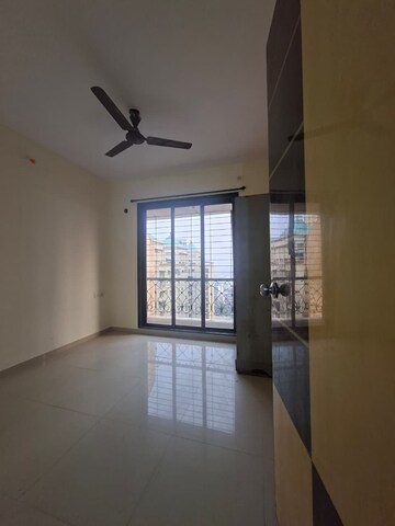 Room in 1 BHK Apartment at Nisarg Hyde Park, Kharghar – for Rent