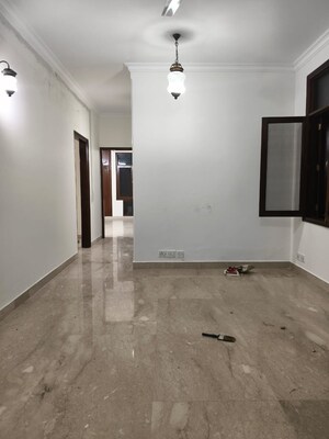Room in 4 BHK Builder Floor at Boutique Residential Apartments A 3 2, Vasant Vihar – for Rent