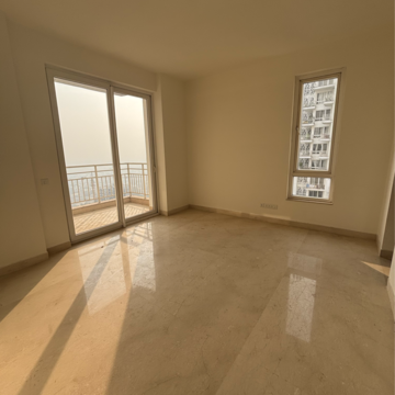 Room in 2 BHK Apartment at Puri Emerald Bay, Dhanwapur – for Rent