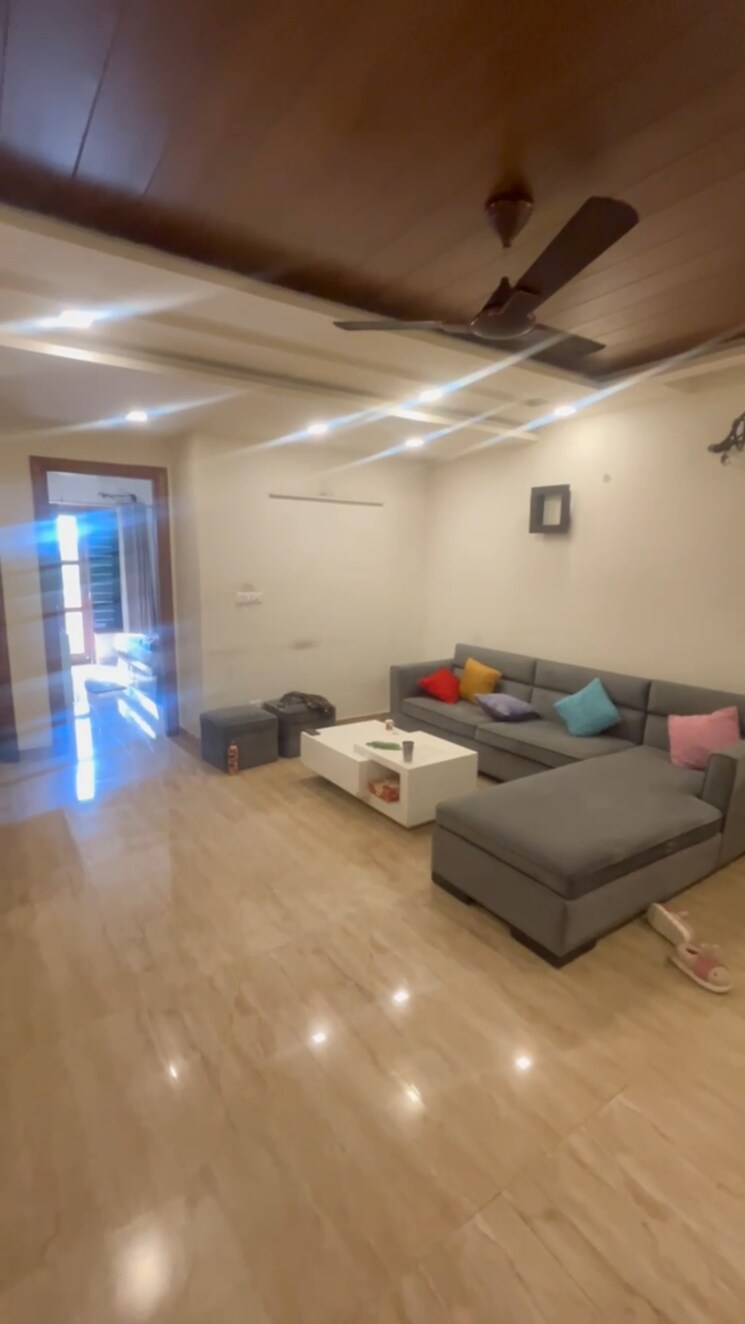 Living Room, amolik-residency 3 Bedroom 178 Sq.Yd. Builder Floor In Sector 86 Faridabad 9638609