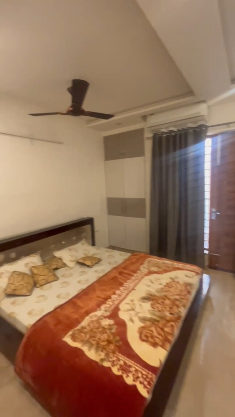 Bedroom, amolik-residency 3 Bedroom 178 Sq.Yd. Builder Floor In Sector 86 Faridabad 9638609