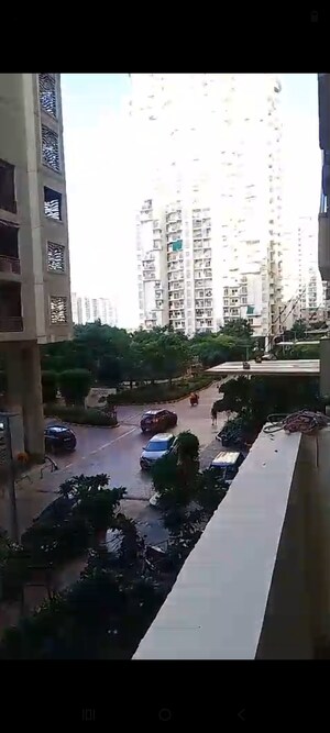 Kitchen in 2.5 BHK Apartment at Mahagun Moderne, Sector 78 – for Rent