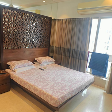 Bedroom in 3 BHK Apartment at Windsor Apartment Bandra West, St. Peters Colony – for Sale