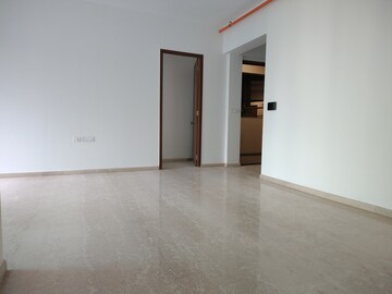 Room in 4 BHK Apartment at Kalpataru Immensa H, Kolshet Road – for Sale