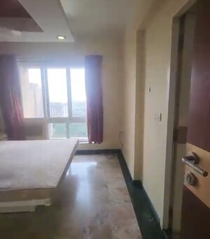 Building Lobby in 2 BHK Apartment at Hiranandani Meadows, Manpada – for Rent