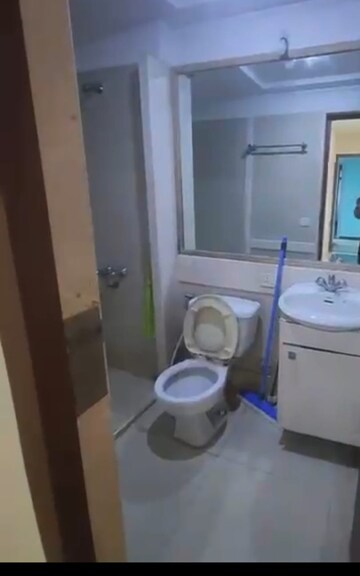 Bathroom in 2 BHK Apartment at Hiranandani Meadows, Manpada – for Rent