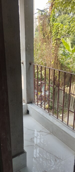 Balcony in 2 BHK Apartment at Kolkatta Gpo – for Sale
