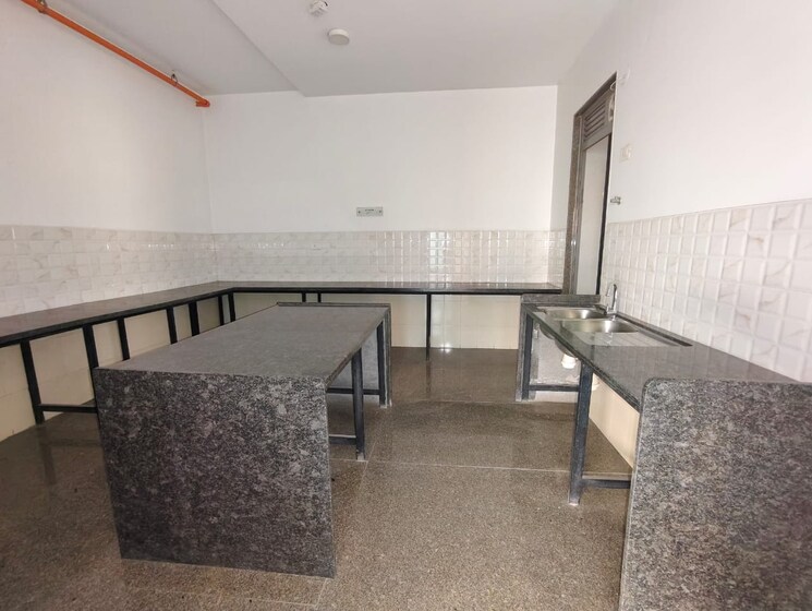 Kitchen, kalpataru-immensa-h 4 Bedroom 1753 Sq.Ft. Apartment In Kolshet Road Thane 9638646