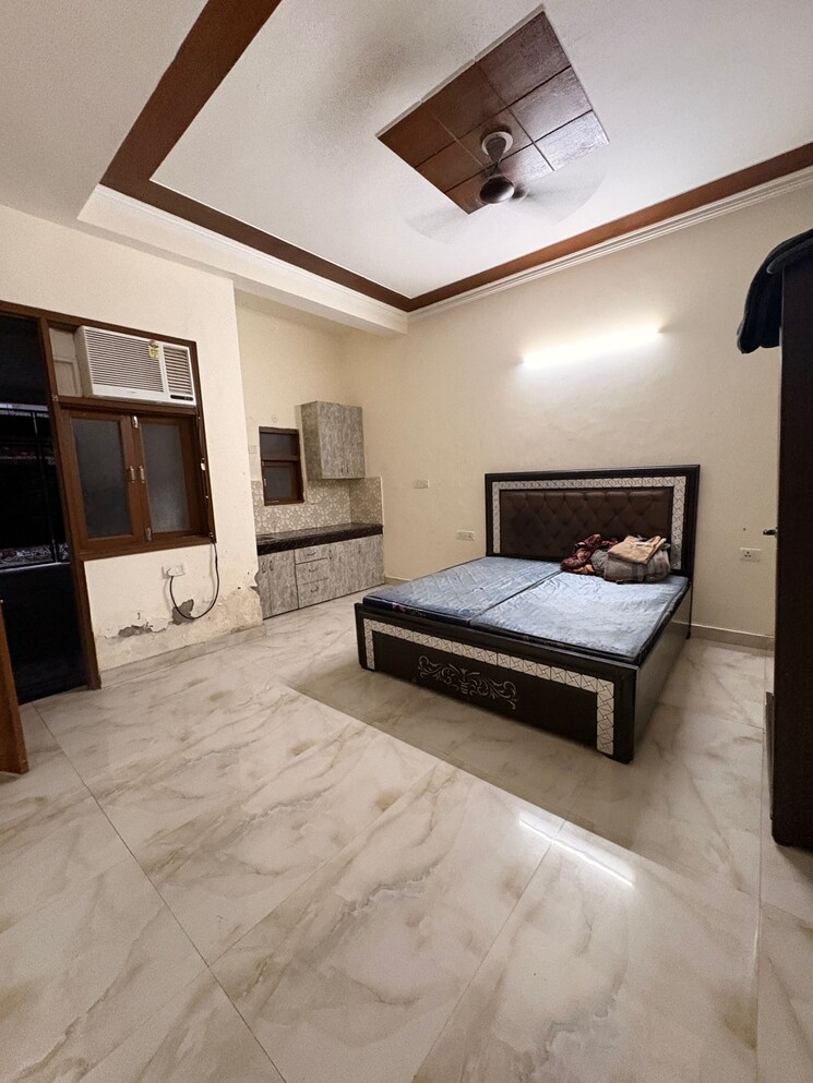 Room, vasant kunj 1 Bedroom 560 Sq.Ft. Apartment In Vasant Kunj Delhi 9638655