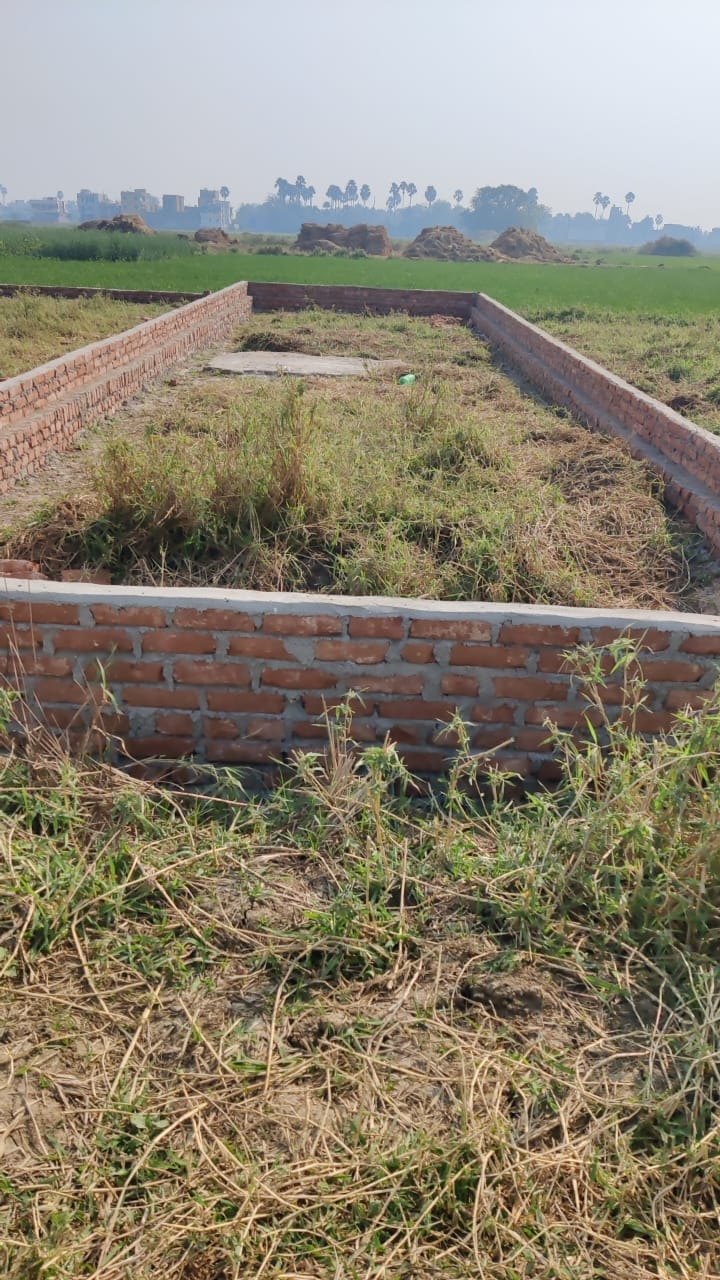 Plot For Sale in Anisabad