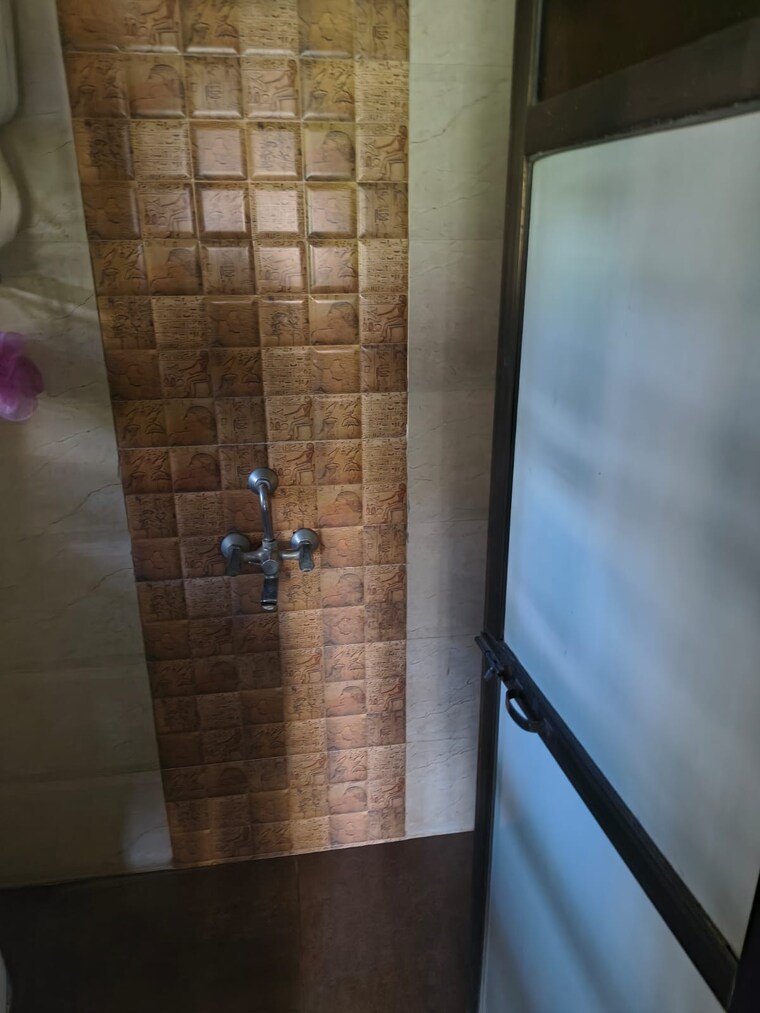 undefined, riddhi-gardens-chs 3 Bedroom 1650 Sq.Ft. Apartment In Malad East Mumbai 9638721