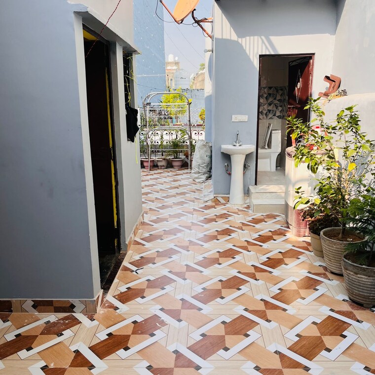 Balcony, neb sarai 1 Bedroom 100 Sq.Ft. Apartment In Neb Sarai Delhi 9638743