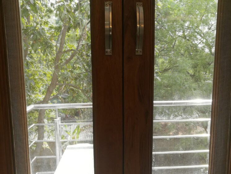 Balcony, kailash colony 4 Bedroom 500 Sq.Yd. Builder Floor In Kailash Colony Delhi 9638759