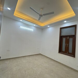 2 BHK Builder Floor For Rent in Saket