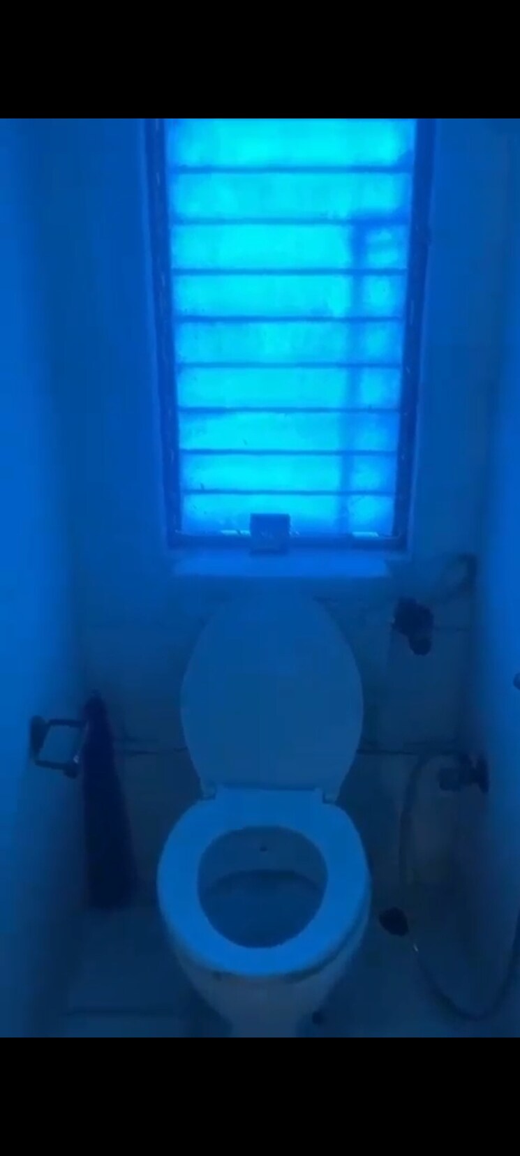 Bathroom, sher-e-punjab 1 Bedroom 450 Sq.Ft. Apartment In Andheri East Mumbai 9638776