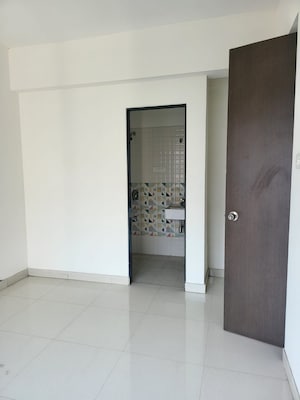 Room in 1 BHK Apartment at Raymond Ten X Habitat, Pokhran Road No Two – for Rent