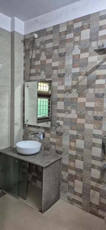Bathroom in 3 BHK Builder Floor at Mayfield Garden – for Sale