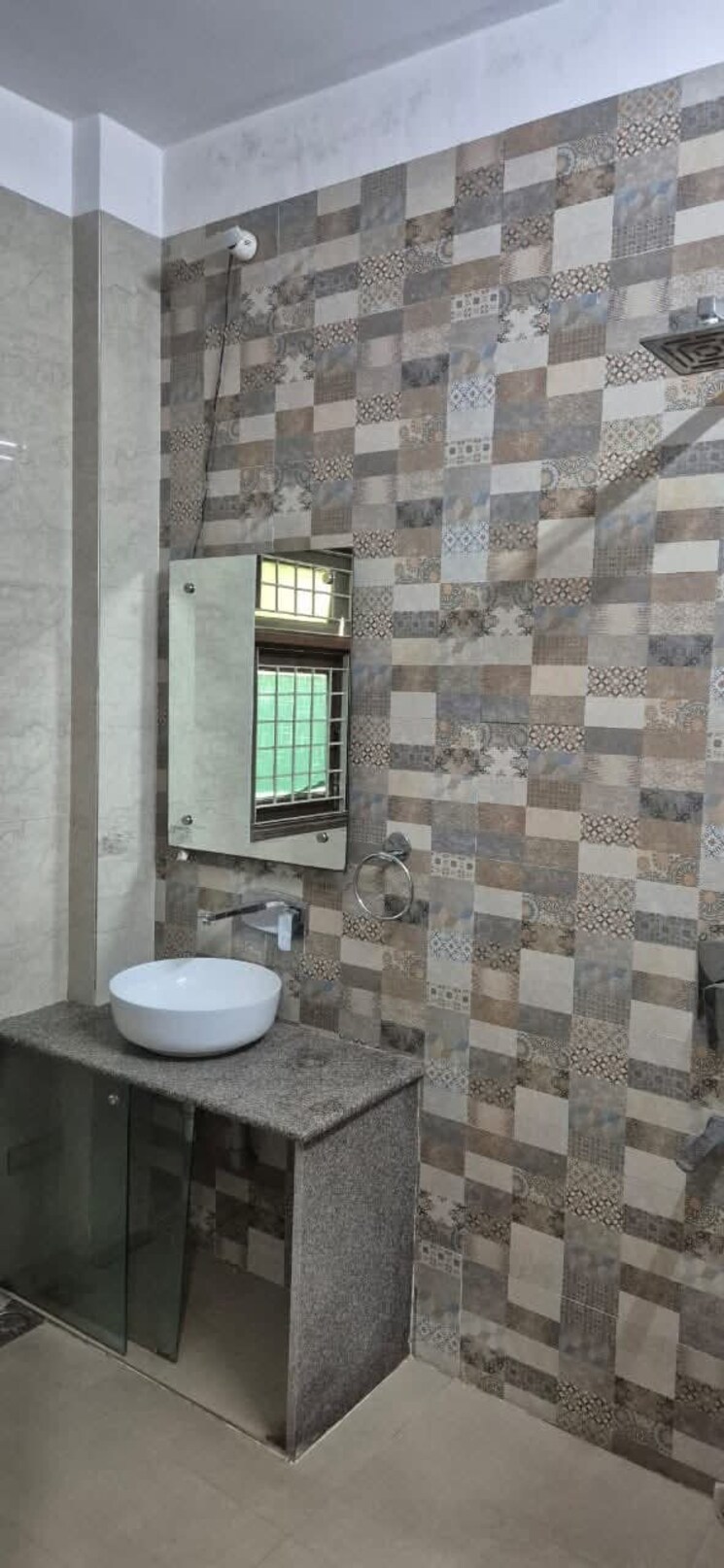 Bathroom, mayfield garden 3 Bedroom 300 Sq.Yd. Builder Floor In Mayfield Garden Gurgaon 9638789