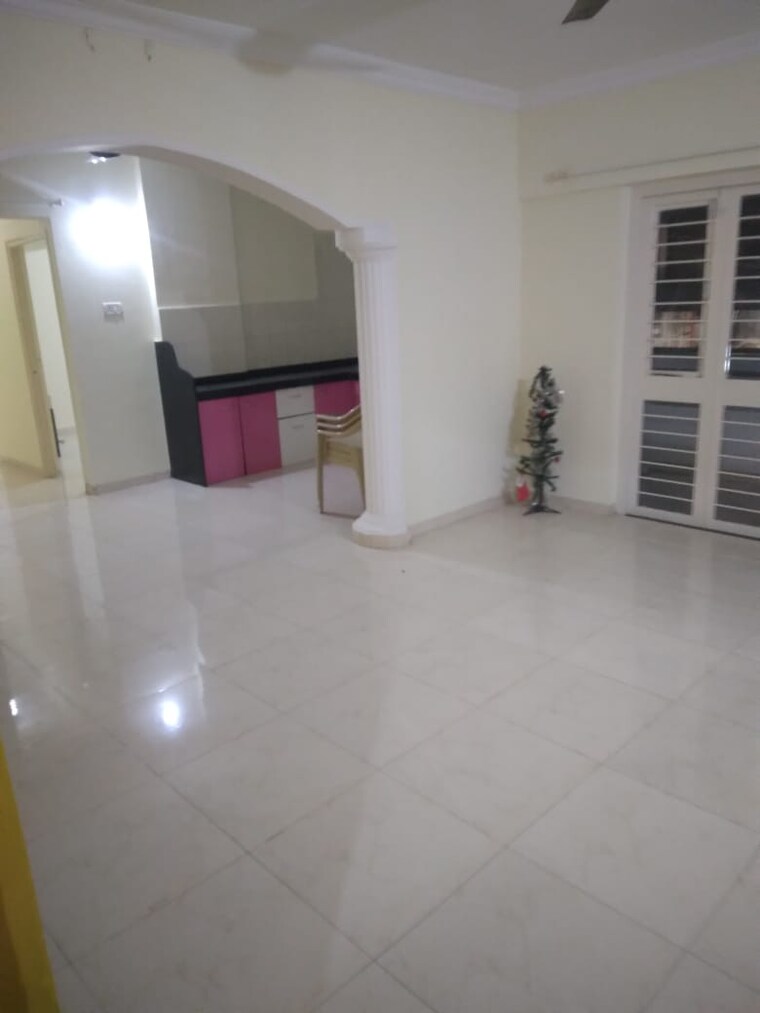 Room, shreeji-vihar 3 Bedroom 1300 Sq.Ft. Apartment In Pimple Saudagar Pune 9638807