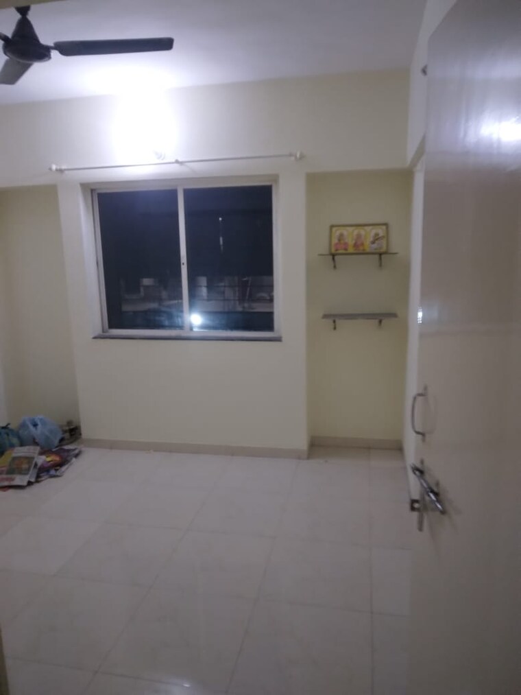 Room, shreeji-vihar 3 Bedroom 1300 Sq.Ft. Apartment In Pimple Saudagar Pune 9638807