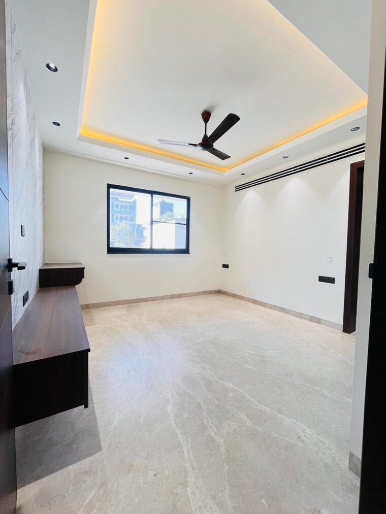 Room, unitech-south-city-1 4 Bedroom 2800 Sq.Ft. Builder Floor In South City 1 Gurgaon 9638852