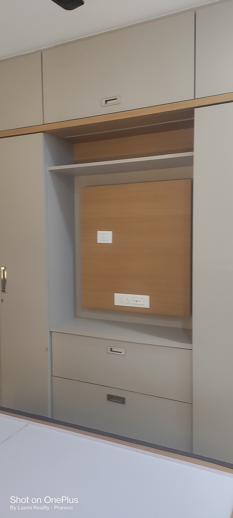 undefined, worli 2 Bedroom 700 Sq.Ft. Apartment In Worli Mumbai 9638867