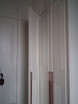 Building Lobby in 6 BHK Villa at Vasant Kunj – for Sale