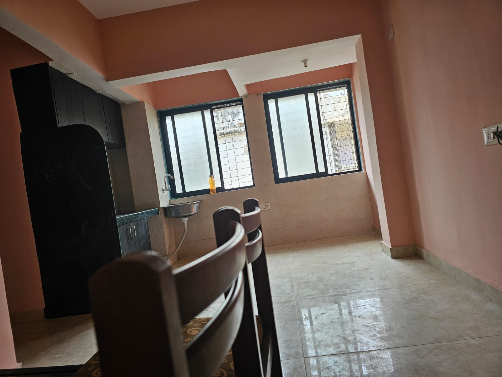 1 BHK Apartment For Rent in Yari Road, Andheri West