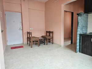 Room in 1 BHK Apartment at Andheri West – for Rent