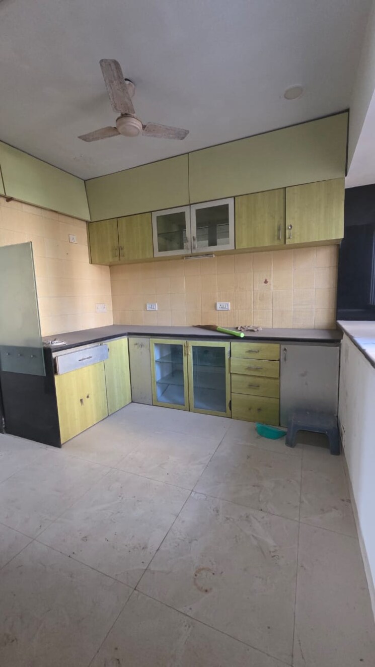 Kitchen, andheri west 3 Bedroom 1800 Sq.Ft. Apartment In Andheri West Mumbai 9638890