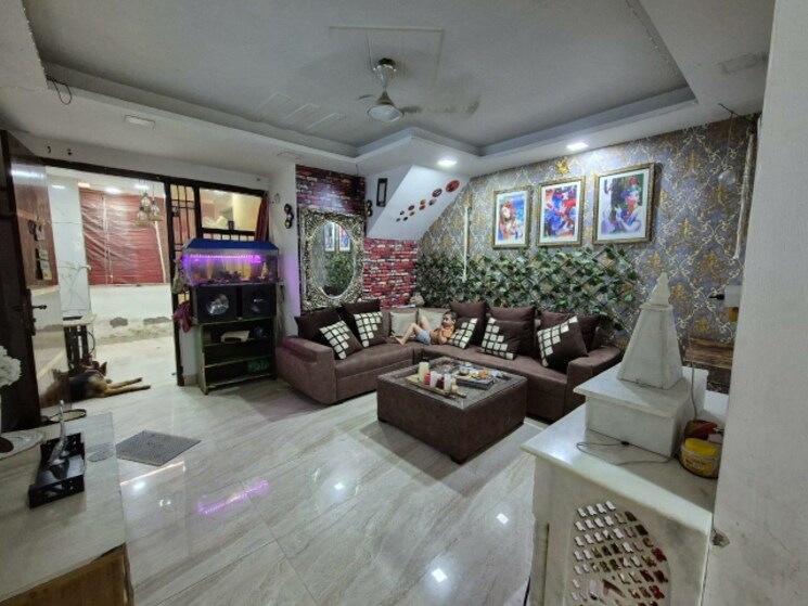 Living Room, ramesh nagar 2.5 Bedroom 950 Sq.Ft. Builder Floor In Ramesh Nagar Delhi 9638899