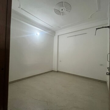 2 BHK Builder Floor For Rent in Chattarpur