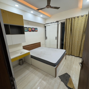 Team Area in 3 BHK Apartment at Paras Dews, Panwala Khusropur – for Rent