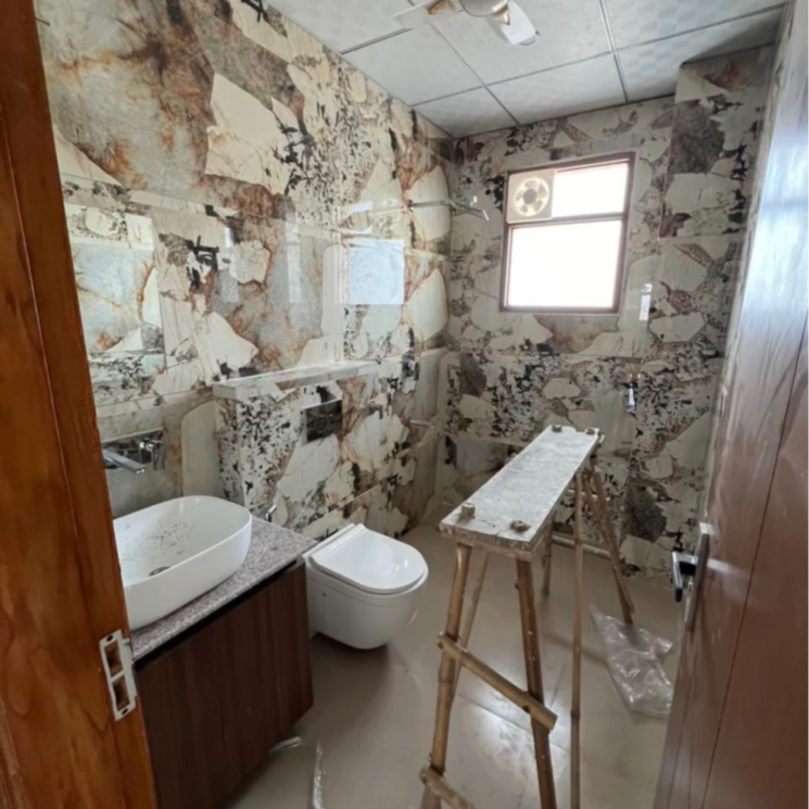 Bathroom, sector 10a 4 Bedroom 3048 Sq.Ft. Builder Floor In Sector 10a Gurgaon 9638904