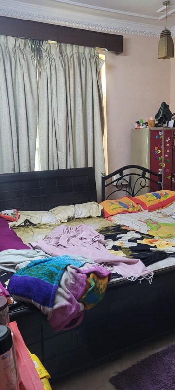 Bedroom in 5 BHK Villa at Sector 41 – for Sale