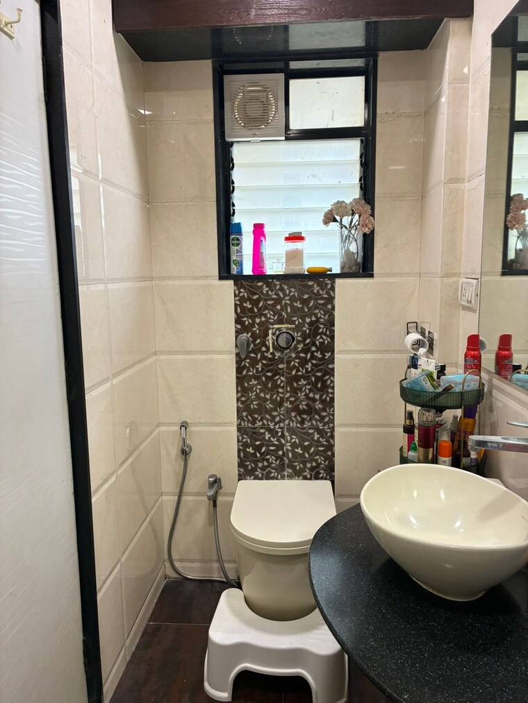 Master Bedroom, andheri west 2 Bedroom 800 Sq.Ft. Apartment In Andheri West Mumbai 9638900