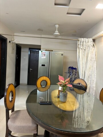 Master Bedroom in 2 BHK Apartment at Andheri West – for Rent