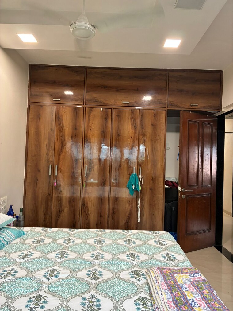 Bedroom, andheri west 2 Bedroom 800 Sq.Ft. Apartment In Andheri West Mumbai 9638900