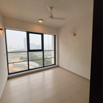 Room in 3.5 BHK Apartment at Sobha City Gurgaon, Babupur Village – for Rent