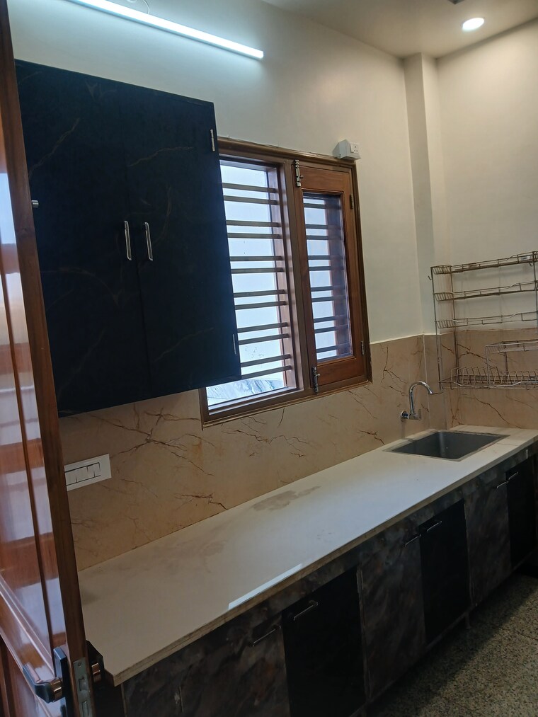 Kitchen, sector 9 2 Bedroom 170 Sq.Yd. Builder Floor In Sector 9 Hisar 9638924