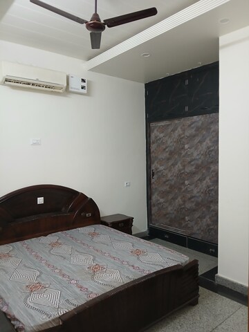 2 BHK Builder Floor For Rent in Sector 9