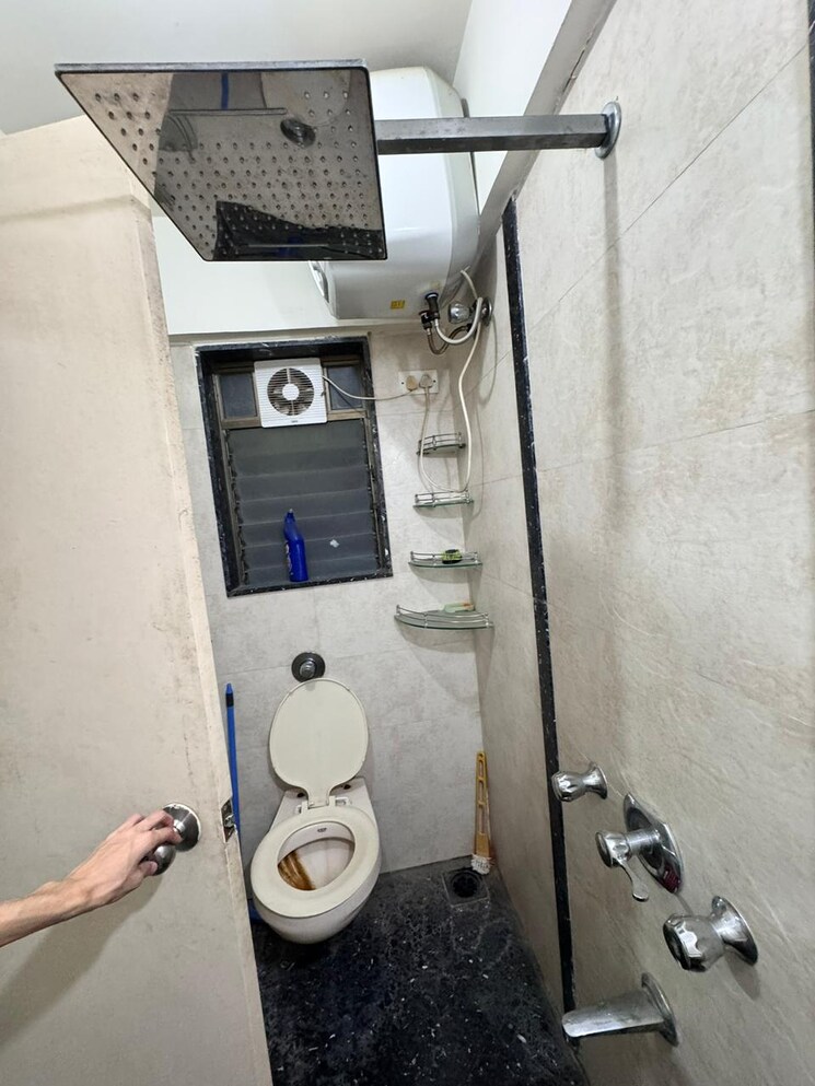 Bathroom, andheri west 3 Bedroom 1100 Sq.Ft. Apartment In Andheri West Mumbai 9638934
