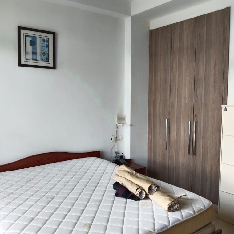 Bedroom, panchsheel enclave 3 Bedroom 2000 Sq.Ft. Builder Floor In Panchsheel Enclave Delhi 9638945