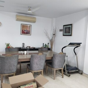 Living Room in 3 BHK Builder Floor at Panchsheel Enclave – for Rent