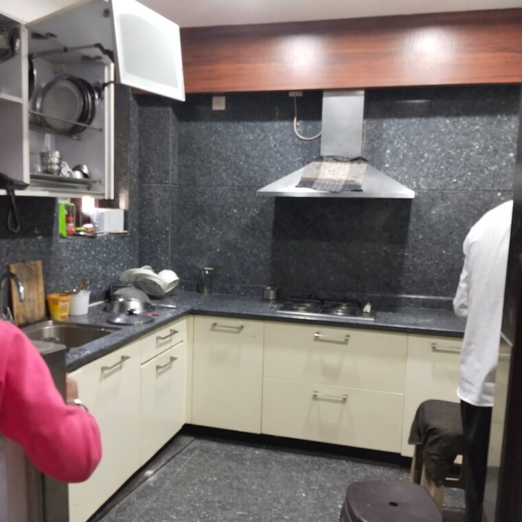 Kitchen, panchsheel enclave 3 Bedroom 2000 Sq.Ft. Builder Floor In Panchsheel Enclave Delhi 9638945