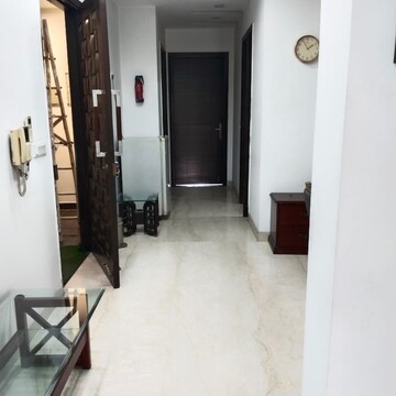 3 BHK Builder Floor – Entrance View at Panchsheel Enclave - for Rent