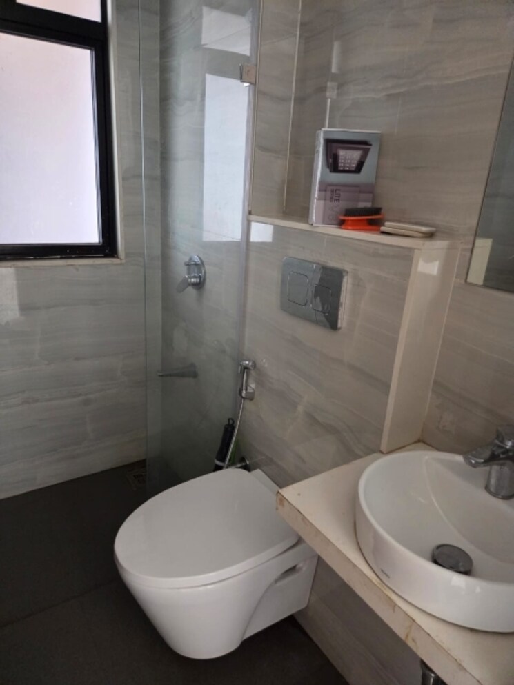 Bathroom, darshan-rico 3 Bedroom 1200 Sq.Ft. Apartment In Lower Parel Mumbai 9638943